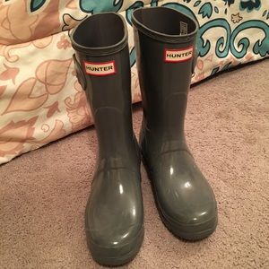 Hunter rain boots!